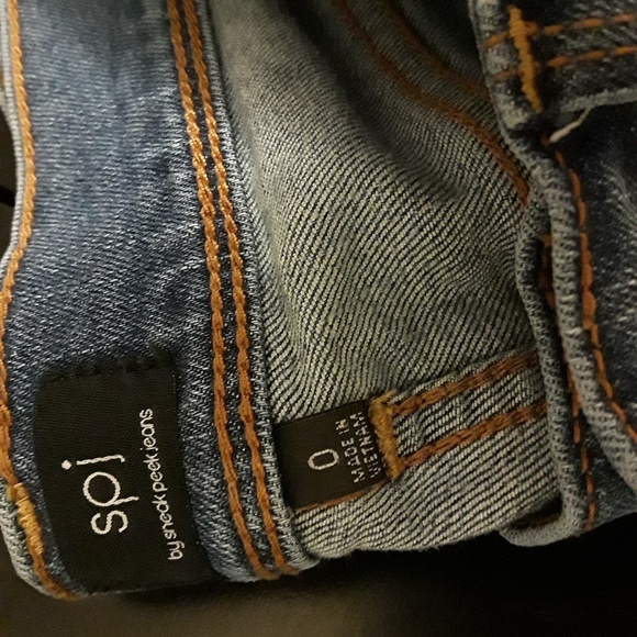 SPJ Jeans Size 0 - Picture 5 of 6